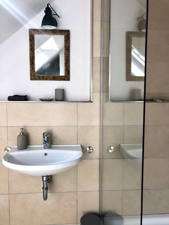 Ferienwohnung Weingut Villa Huesgen Am Moenchhof Traben-Trarbach Exteriör bild