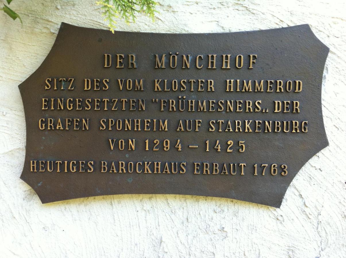 Ferienwohnung Weingut Villa Huesgen Am Moenchhof Traben-Trarbach Exteriör bild