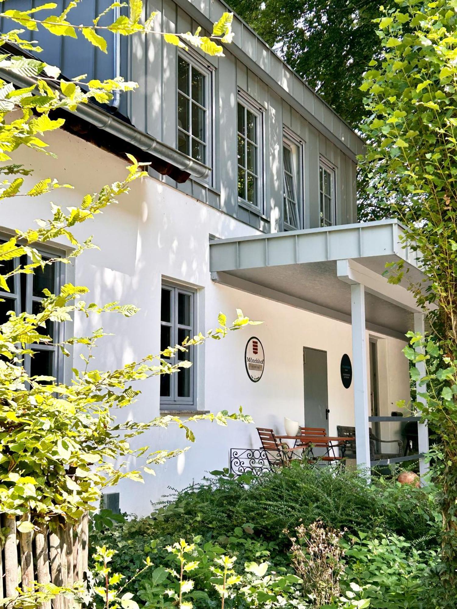 Ferienwohnung Weingut Villa Huesgen Am Moenchhof Traben-Trarbach Exteriör bild